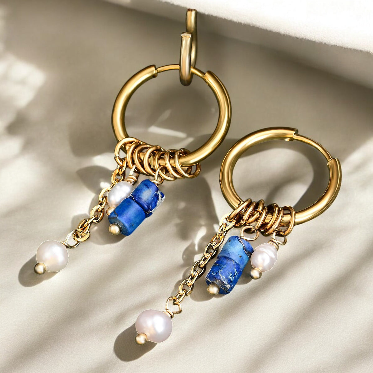 Brincos de Argola com Pendente de Lápis-Lazúli Dourado