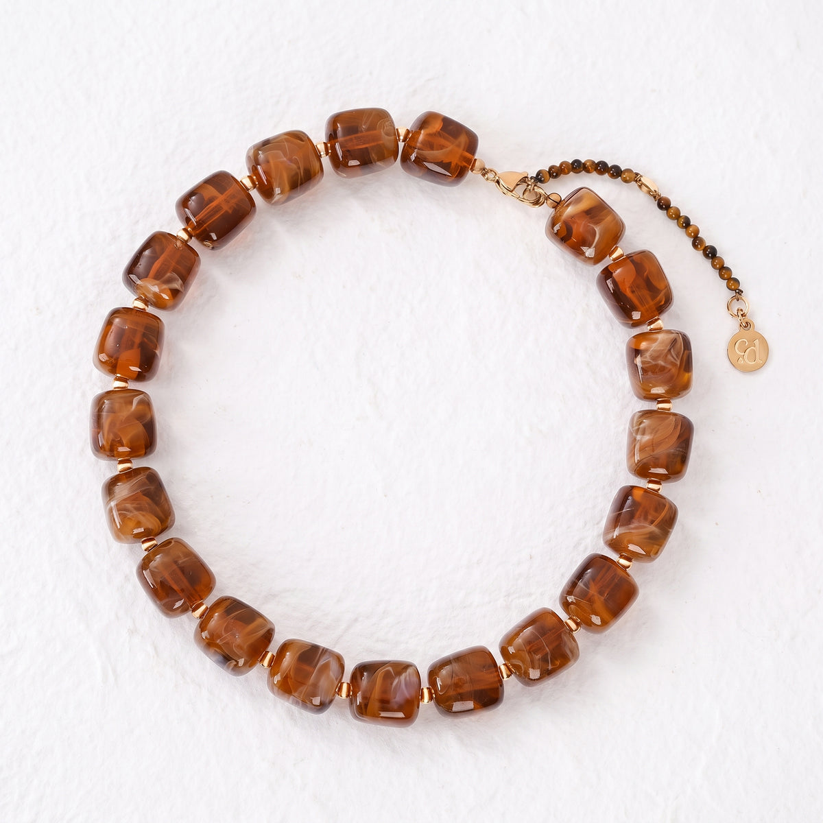 Colar Quadrado Grosso com Contas Castanho