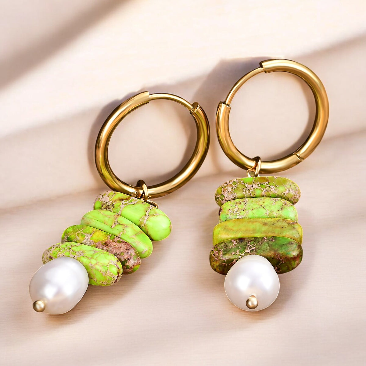 Brincos em Argola de Pérola Ocean Bliss e Jaspe Verde