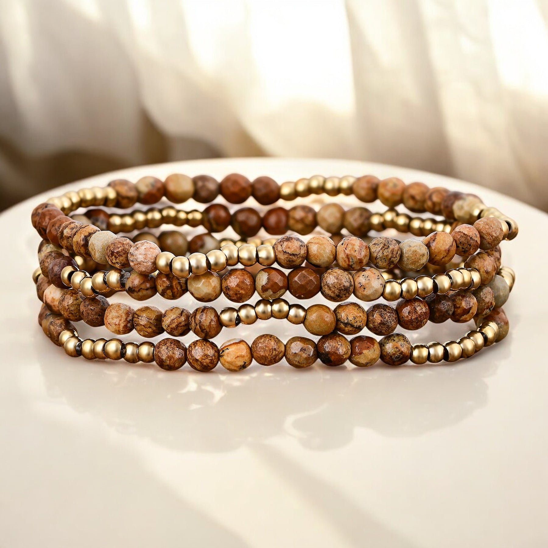 Conjunto de Pulseiras de Jaspe Terra Dourada
