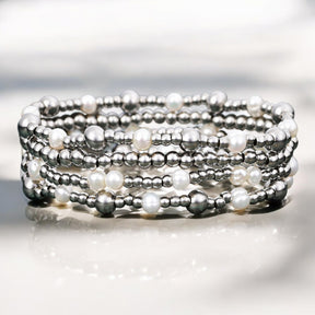 Conjunto de Pulseiras com Pérolas Cintilantes