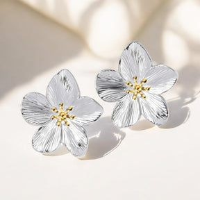 Brincos de Pino Brilho Florescer