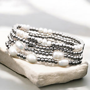 Conjunto de Pulseira em Pérola e Prateado