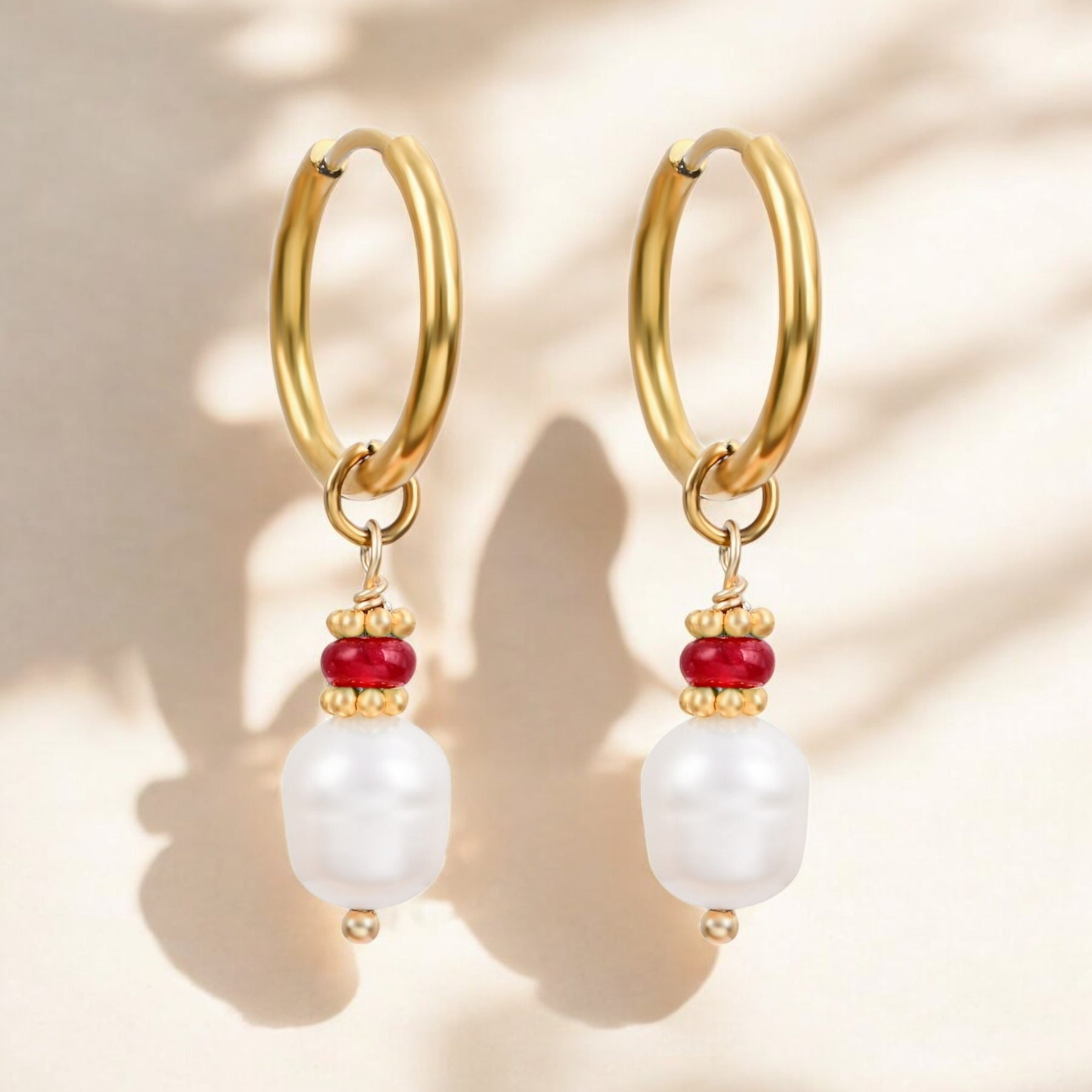 Brincos de Argola com Pérola Golden Grace e Ágata de Jade