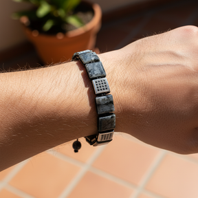 Pulseira masculina preta de labradorite