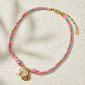 Colar com Pendente de Concha à Beira-Mar