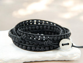 Pulseira Enrolada de Pedra de Lava para Homem