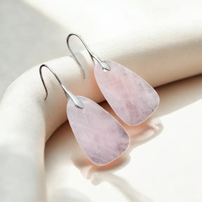 Brincos de Pendente com Proteção de Quartzo Rosa